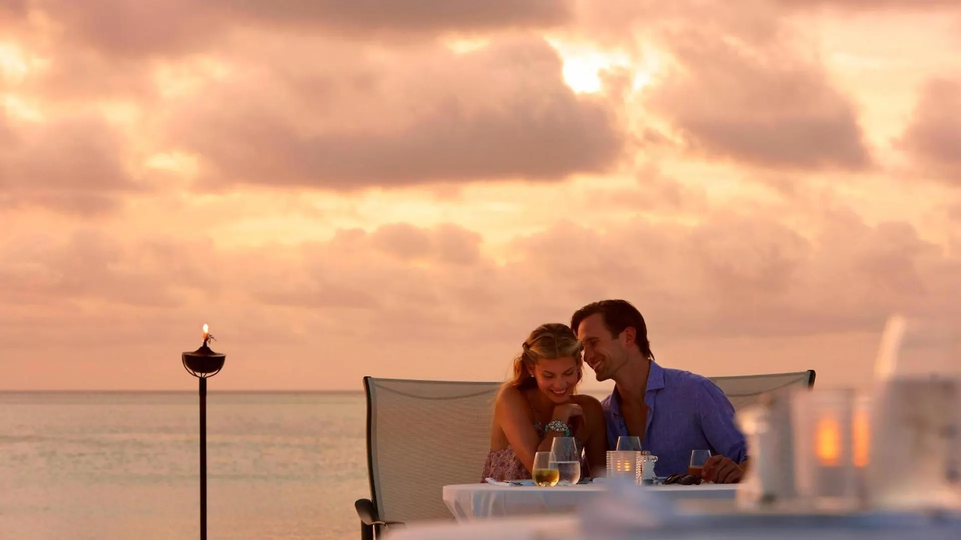 ****  Aruba Marriott Resort & Stellaris Casino Palm Beach Aruba